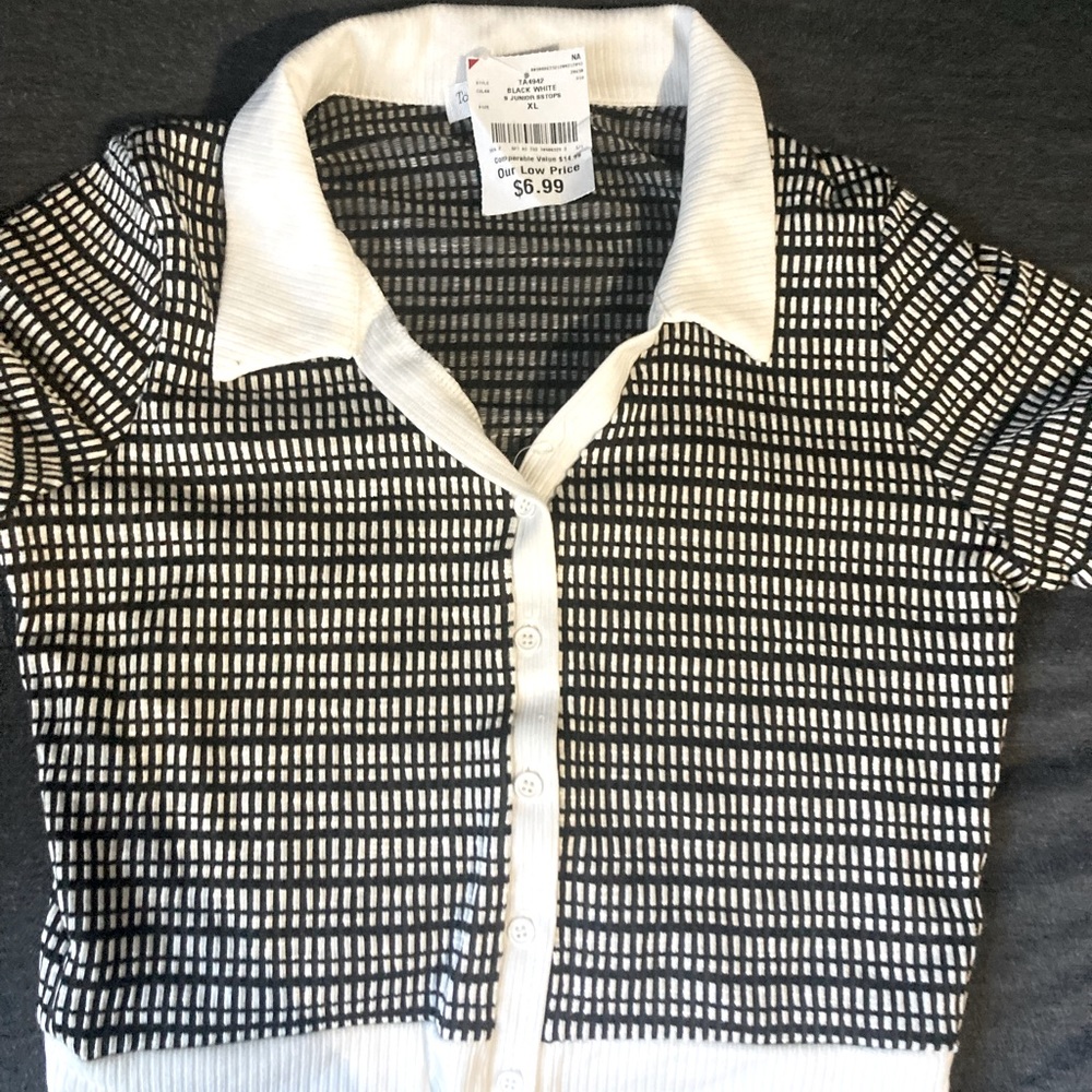NWT Cropped Shirt